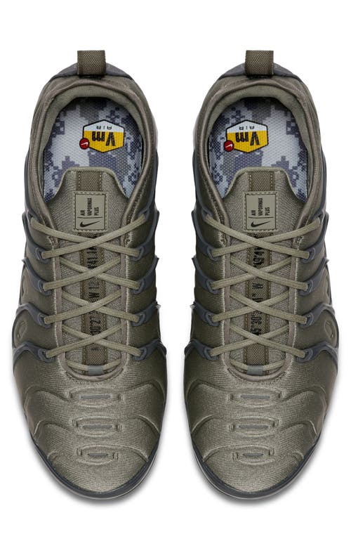 Nike Air Vapormax Plus Sneaker