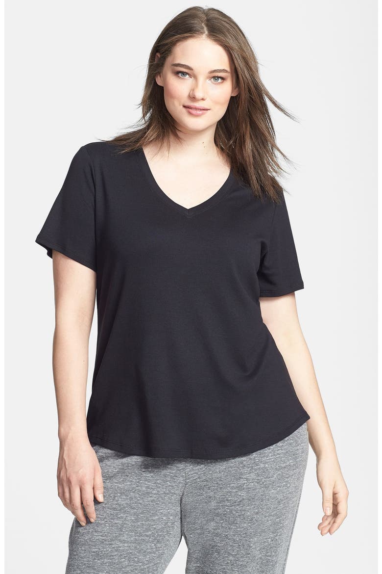 Short Sleeve V-Neck Tee, Main, color, BLACK