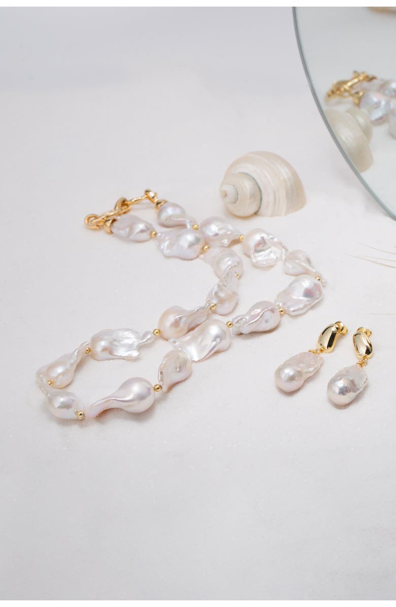 Classicharms Marina Freshwater Baroque Pearl Statement Choker Necklace, Alternate, color,