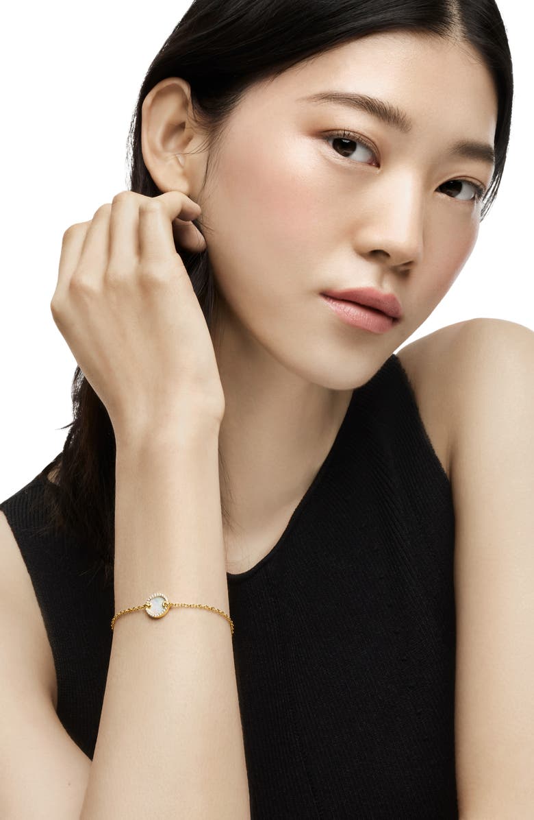 David Yurman Petite DY Elements<sup>®</sup> Center Station Chain Bracelet in 18K Yellow Gold with Mother-of-Pearl & Pavé Diamonds, Alternate, color, 