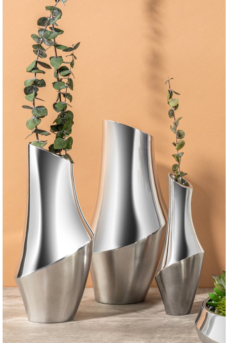 Symphony Vase, Alternate, color, SILVER