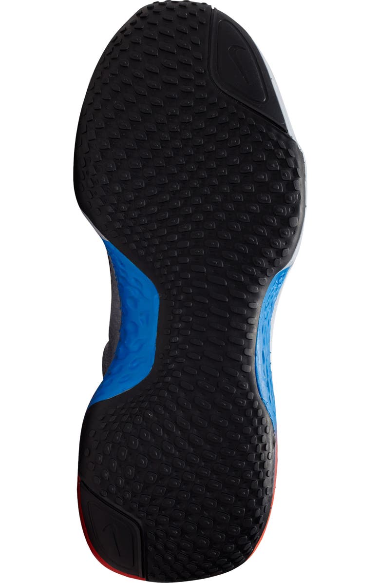 Nike ZoomX Invincible Run Flyknit 2 Running Shoe, Alternate, color,