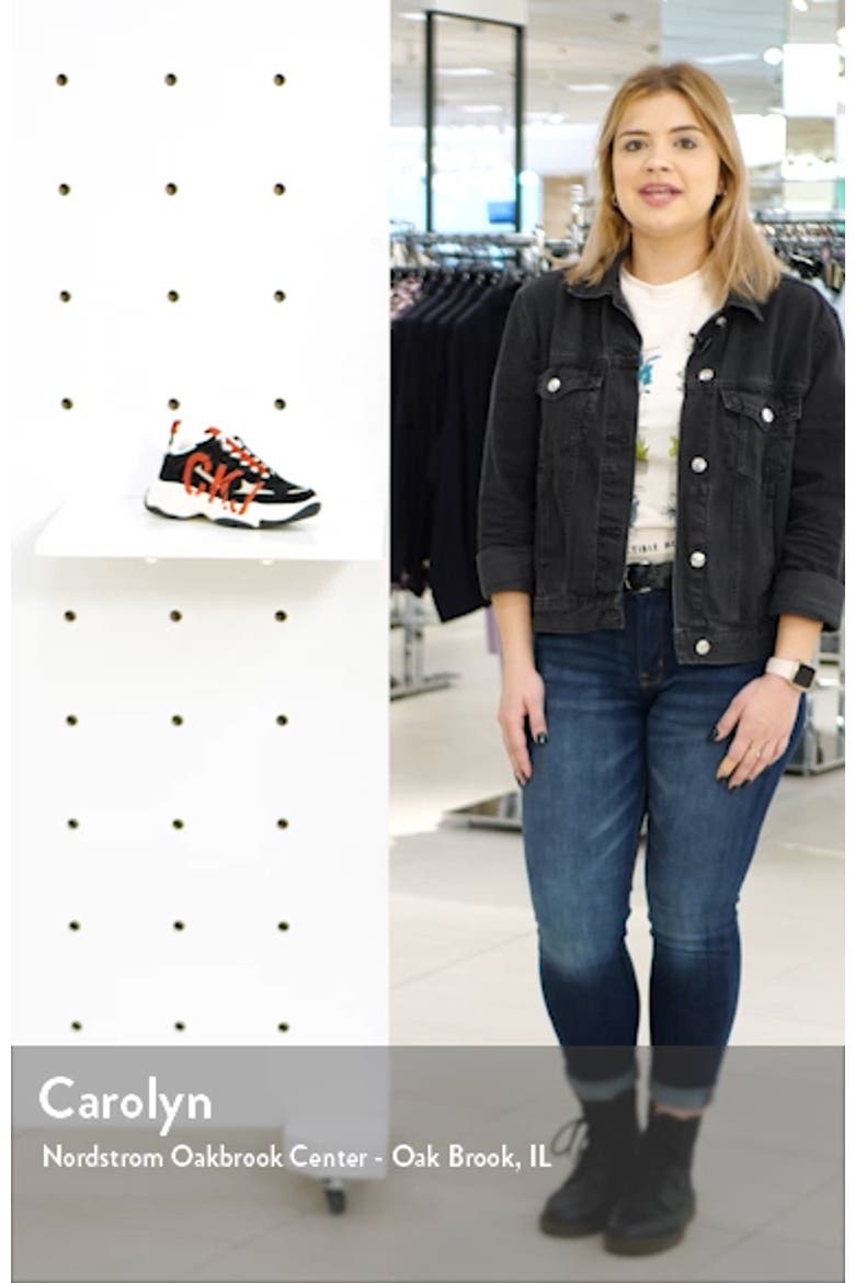 Marleen Sneaker video