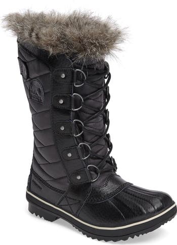 Sorel short boots with fur online