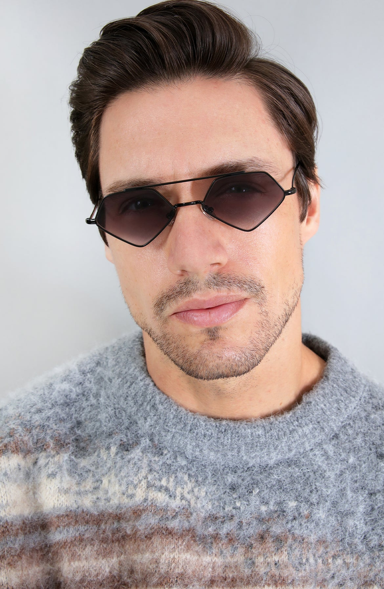 Illesteva Bayley Sunglasses, Alternate, color, Black / Grey