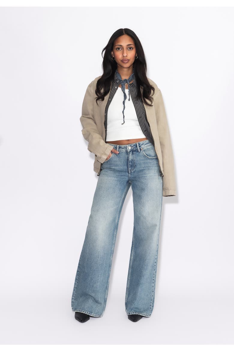 Rhue Low Wide Jeans, Main, color, Drift Sky Used