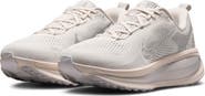 Nike Vomero 18 SE Running Shoe