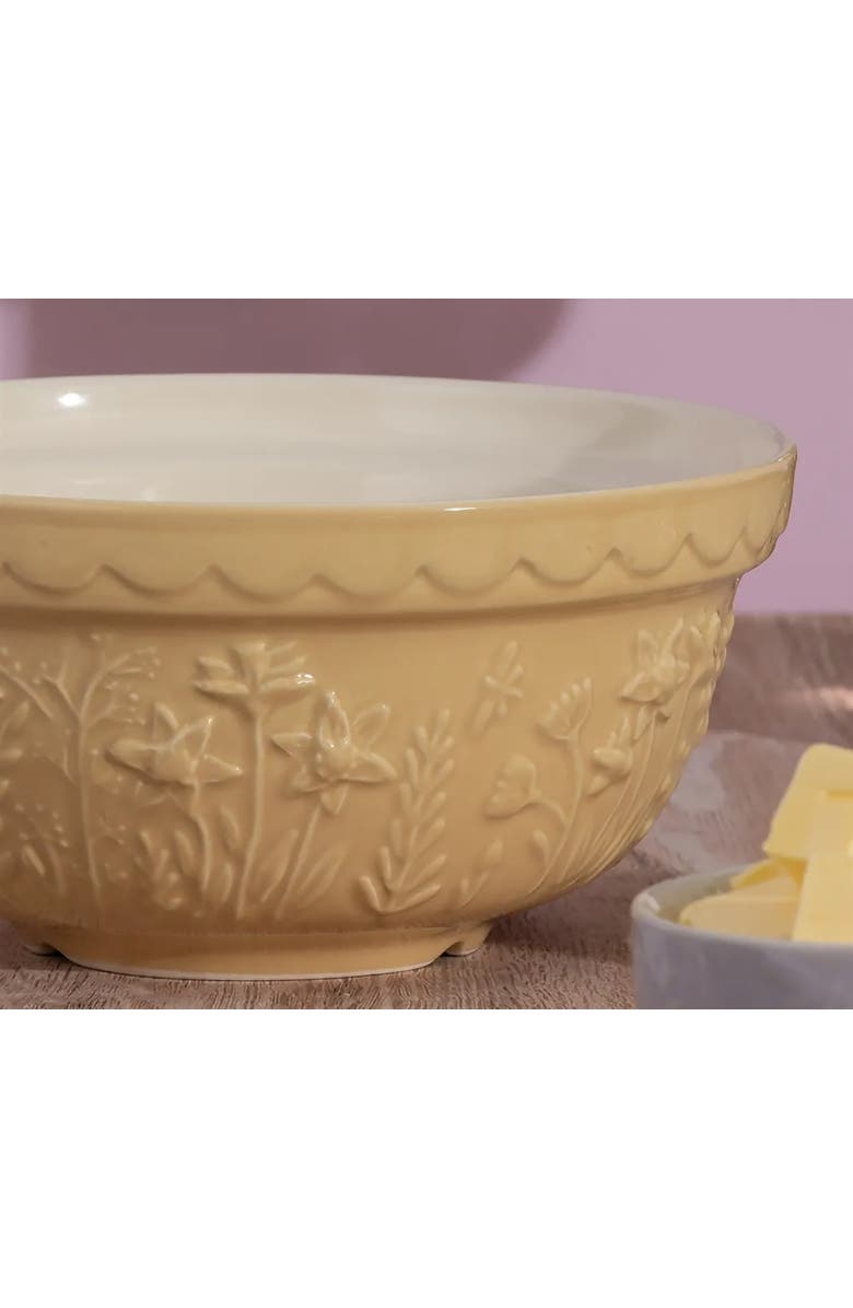 MASON CASH In The Meadow Daffodil Size 30 Mixing Bowl, 1.15 Quart, Alternate, color, Yellow