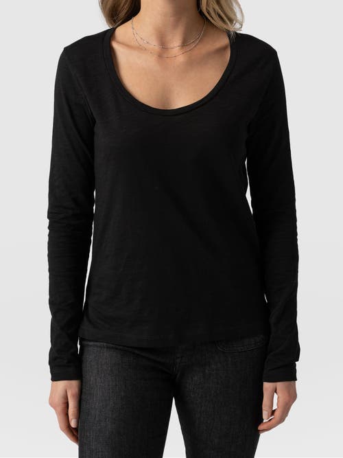 Saint + Sofia Scoop Neck Long Sleeve Tee In Black