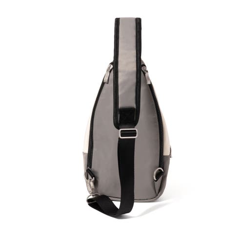 Baggallini Central Park Sling Bag In Black