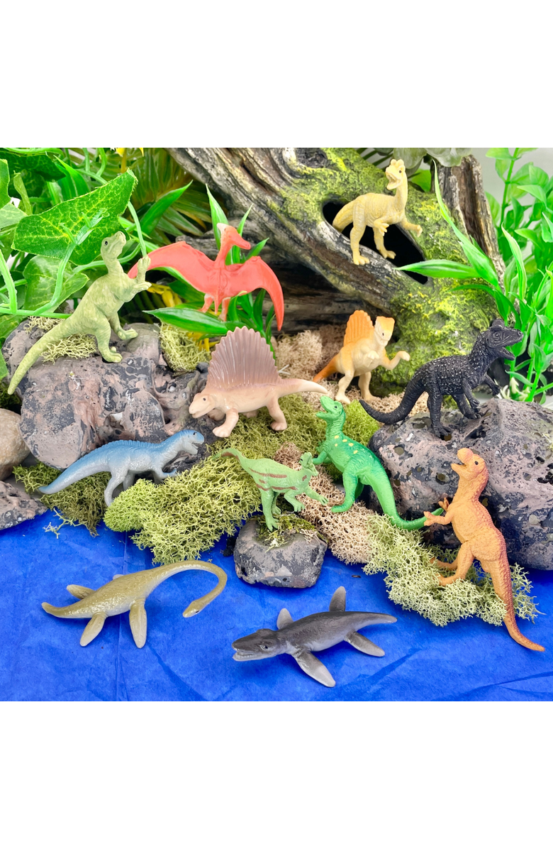 Safari Ltd. Carnivorous Dinos Toy, Alternate, color, NO COLOR