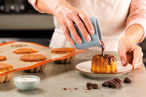 Silpat Perfect Non-stick Fluted Cake Mold In Orange