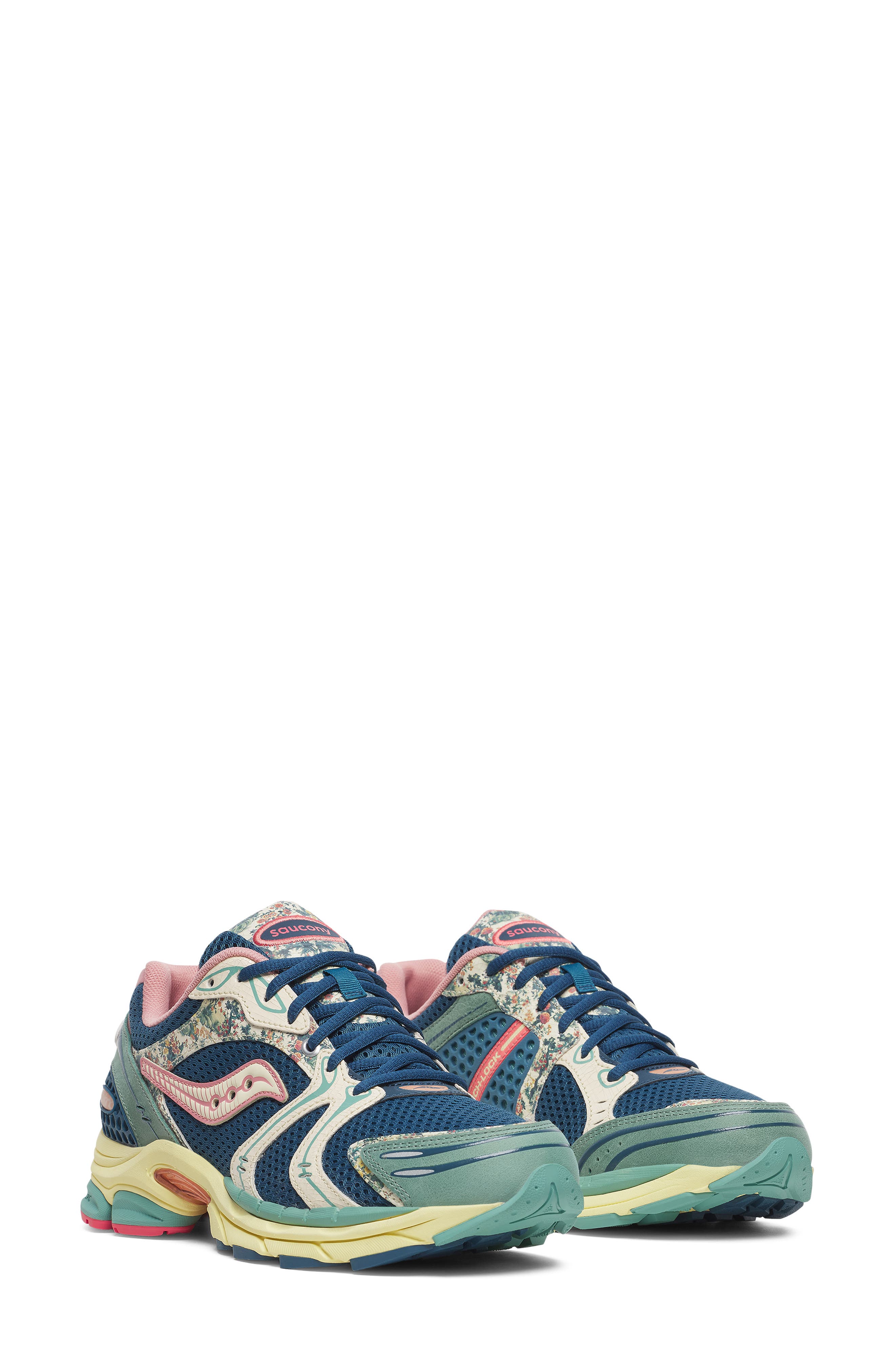 Saucony ProGrid Triumph 4 Sneaker, Main, color, Blue/ Beige