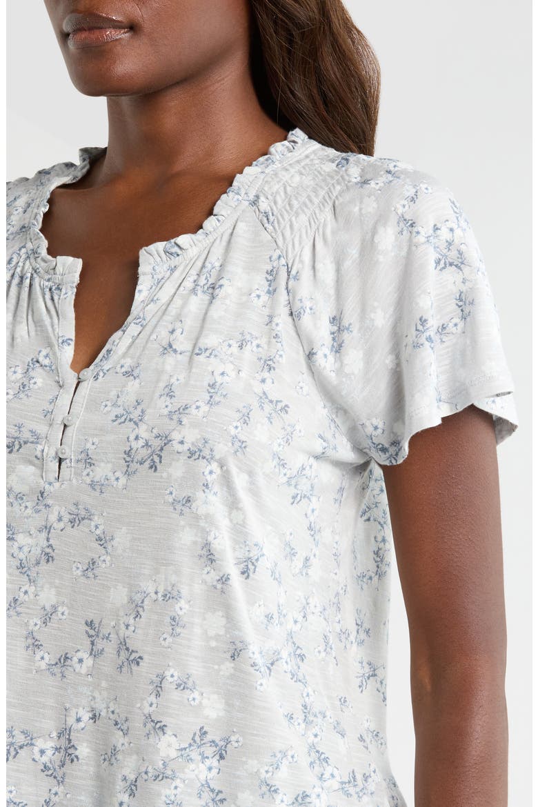 Sandwash Flutter Sleeve Top, Alternate, color, BLUE FLORAL