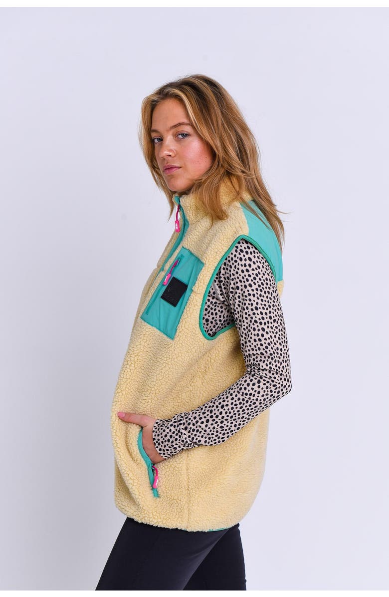 OOSC Method Vest Sand - Men's, Alternate, color, Sand