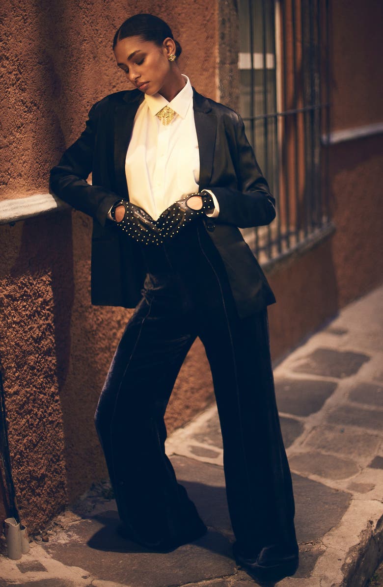 Seymoure Studded Imitation Pearl Driver Gloves, Alternate, color, 