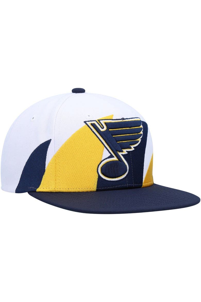 Men's Mitchell & Ness White/Navy St. Louis Blues Vintage Sharktooth Snapback Hat, Alternate, color, White