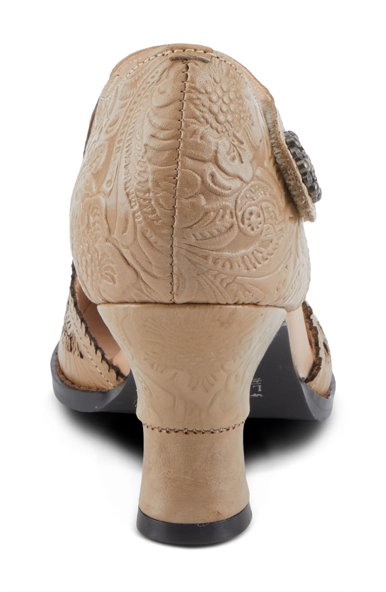 L'Artiste by Spring Step Visionary Pump, Alternate, color, Beige