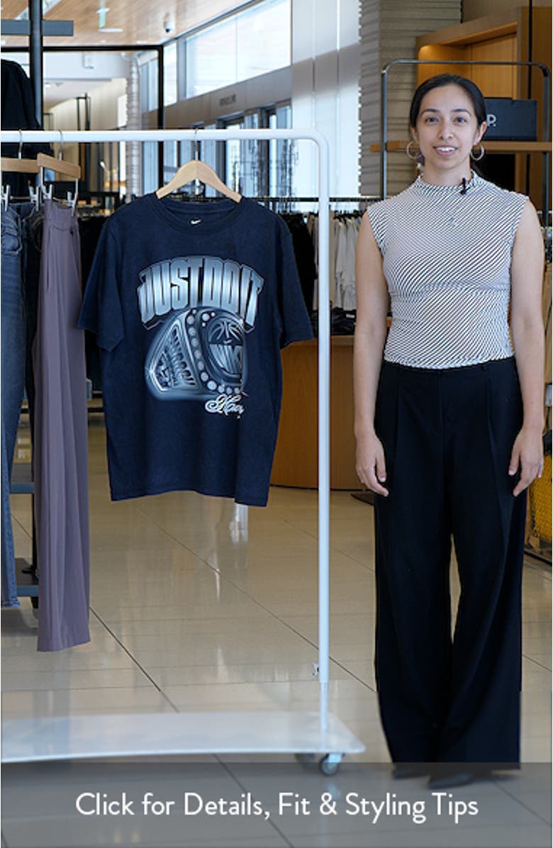 Oversize Basketball Graphic T-Shirt, sales video thumbnail