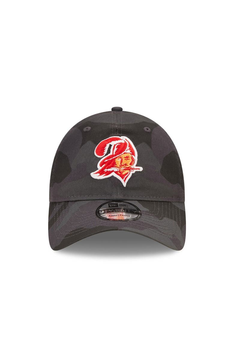 New Era Men's New Era Camo Tampa Bay Buccaneers Core Classic 2.0 9TWENTY Adjustable Hat, Alternate, color, 