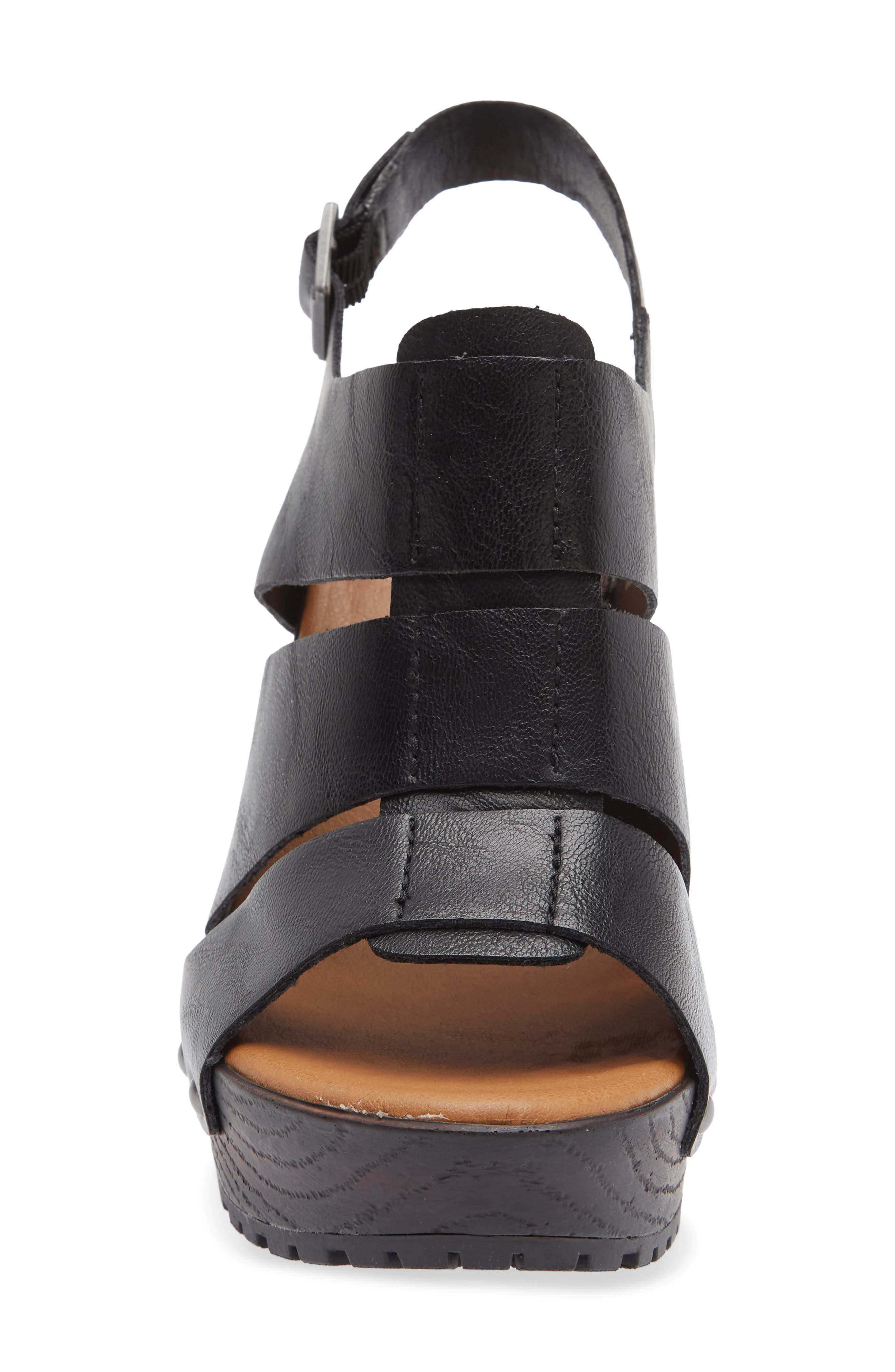 Rianne Strappy Sandal, Alternate, color, BLACK