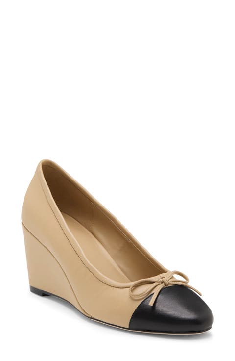 Shopping Wedge Pump