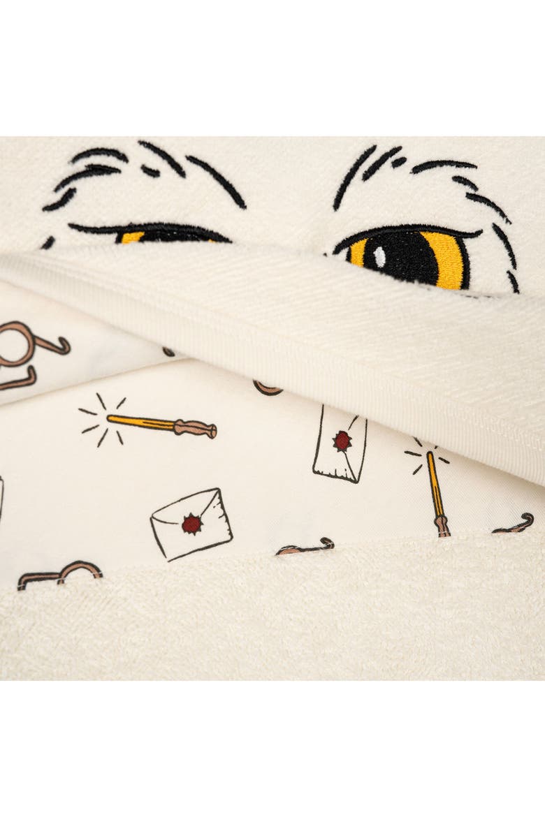 Hedwig Hooded Towel, Alternate, color, Tusk Hedwig