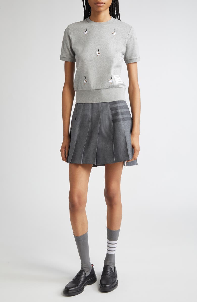 Thom Browne Embroidered Geese Short Sleeve Sweatshirt, Alternate, color, Light Grey