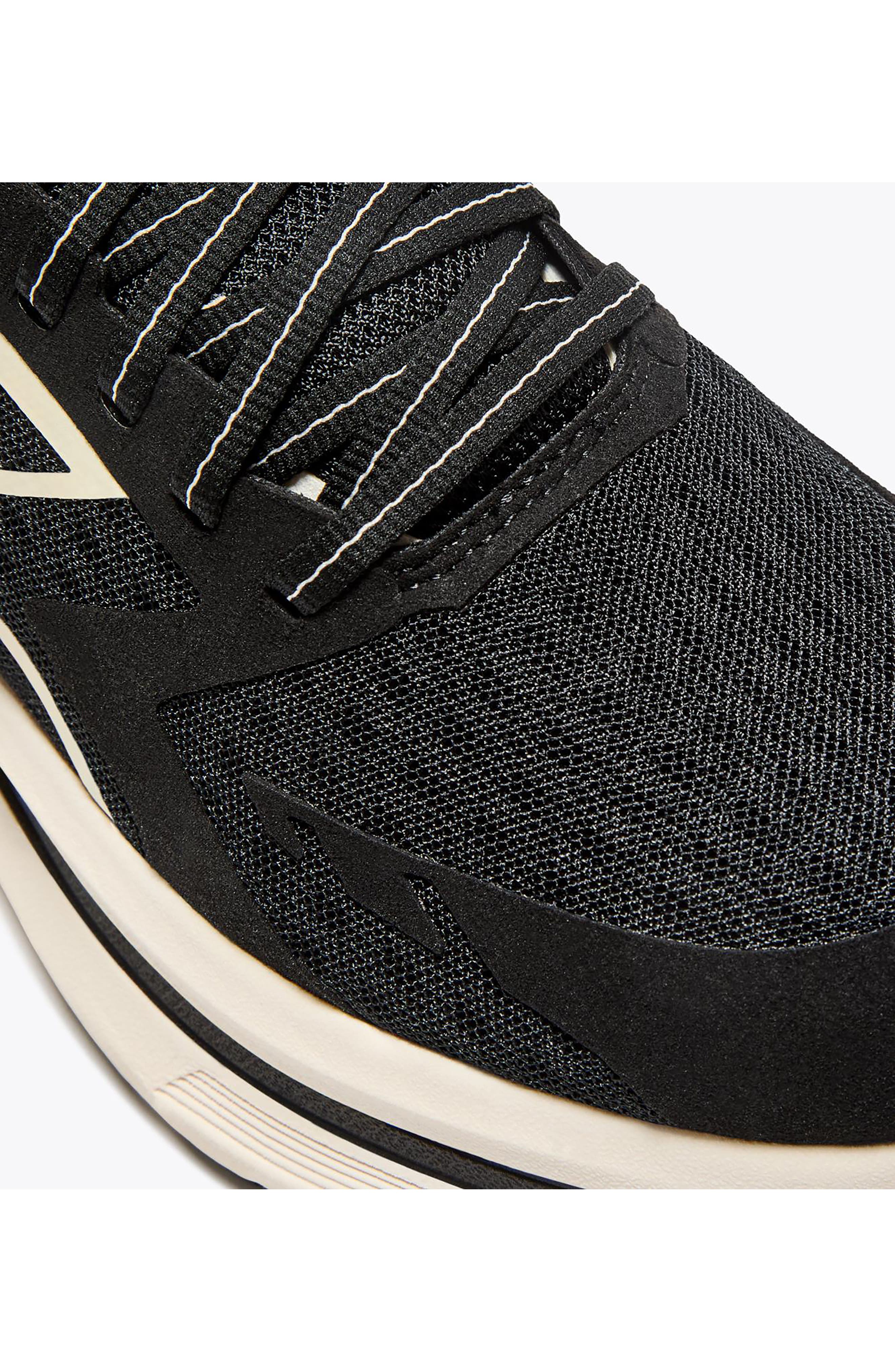 Cellula Running Shoe, Alternate, color, BLACK/ WHISPER WHITE