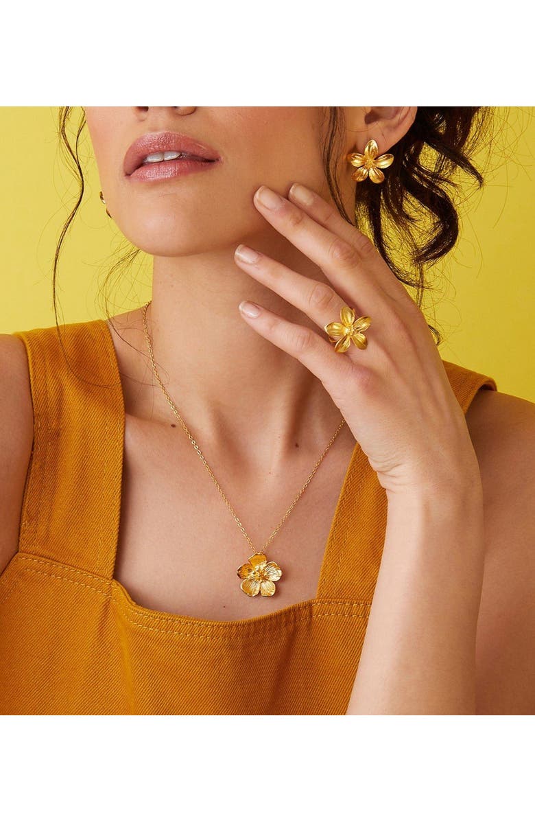 Ottoman Hands Buttercup Gold Flower Pendant Necklace, Alternate, color, Gold
