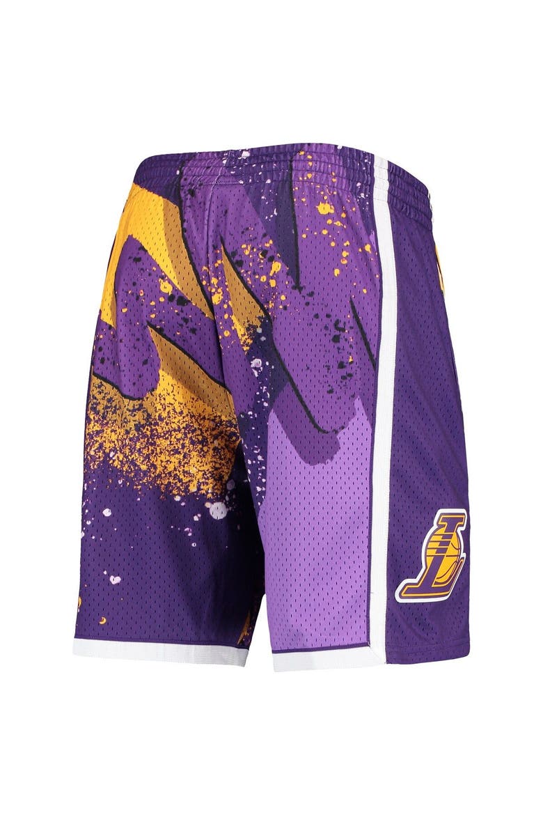 Men's Mitchell & Ness Purple Los Angeles Lakers Hardwood Classics 2009 Hyper Hoops Swingman Shorts, Alternate, color, Purple