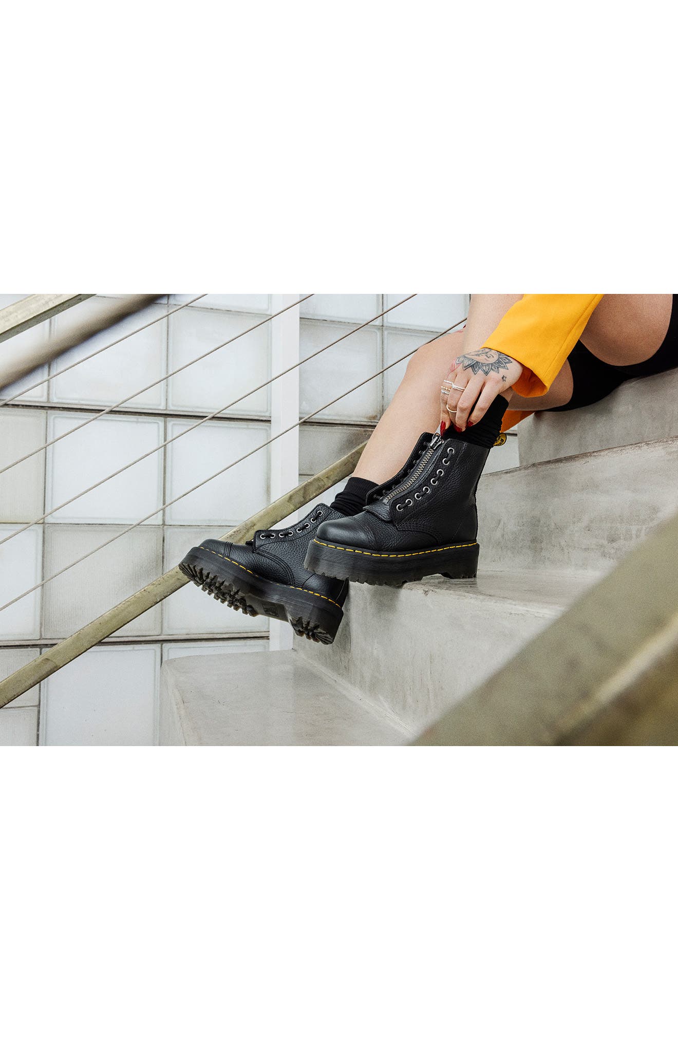 Dr. Martens Sinclair Platform Bootie, Alternate, color, 