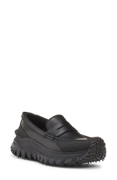 Moncler Trailgrip Loafer In Black