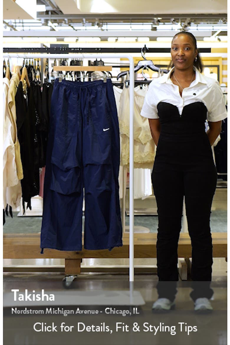 Sportswear Loose Mid Rise Structured Pants video