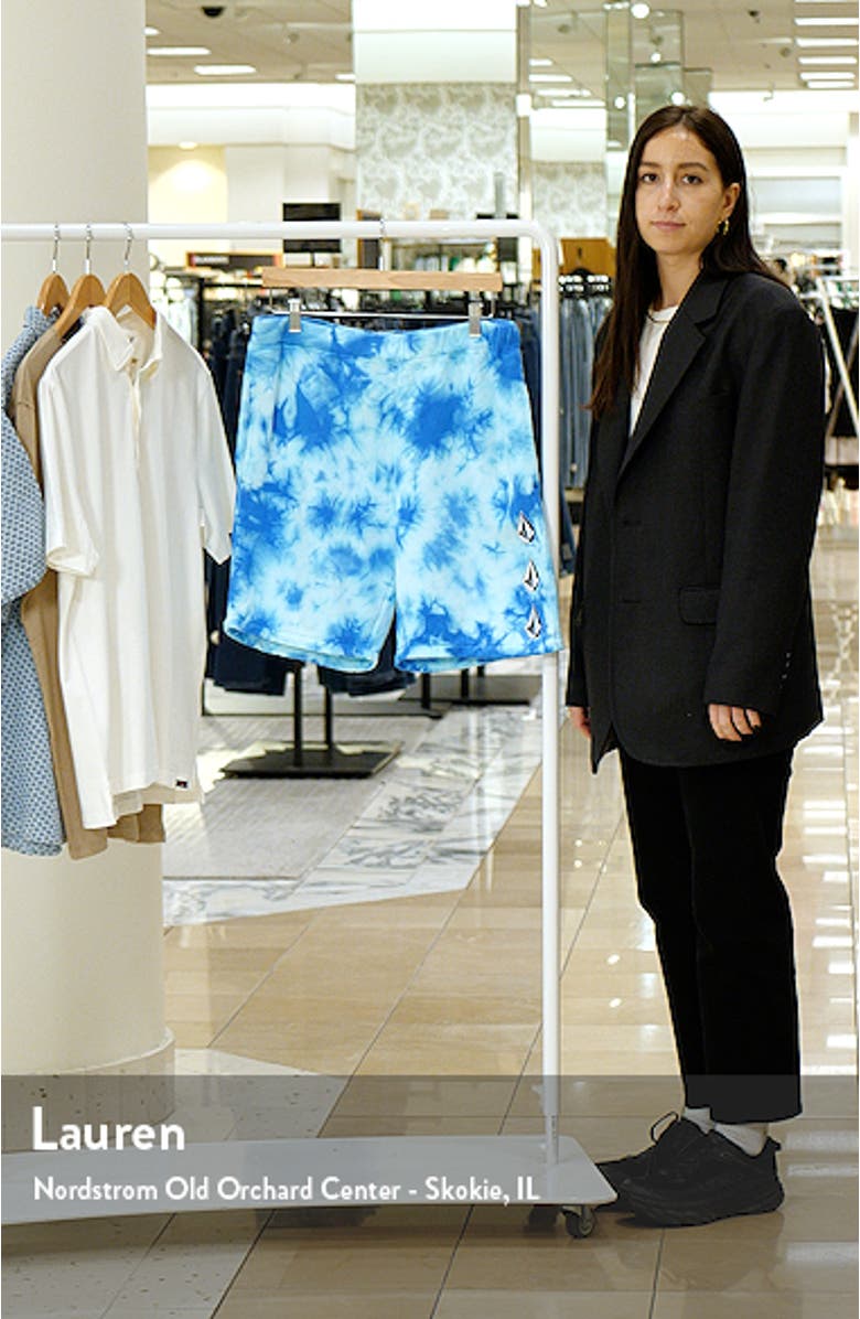 Iconic Stone Fleece Shorts, sales video thumbnail