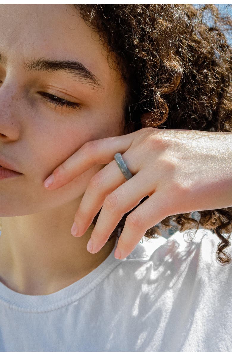 seree Sesame Grey jade ring, Alternate, color, Grey