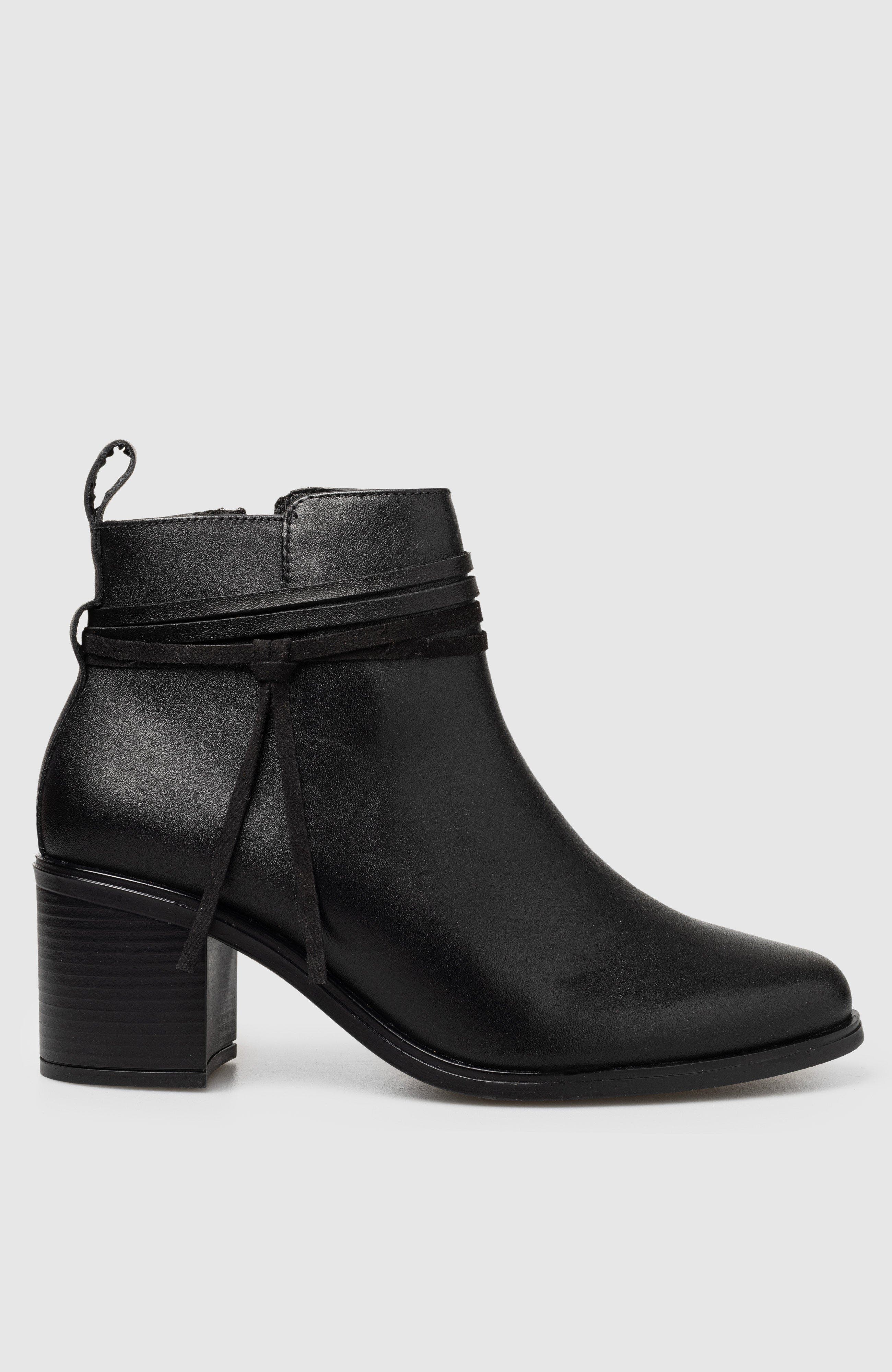 Manela Alex Block Heel Side Up Bootie, Alternate, color, Black