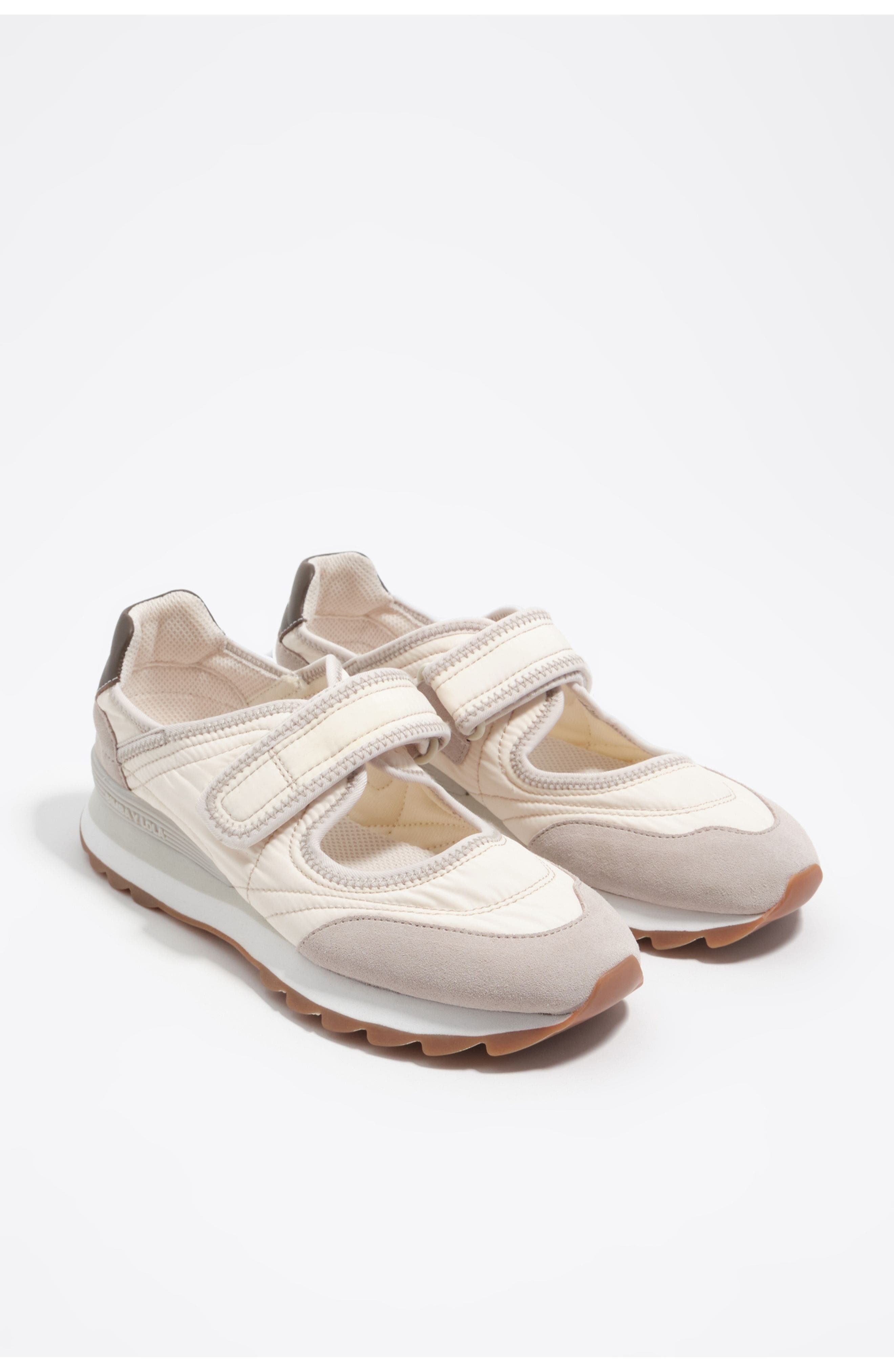 13 08 Sporty Ballerina - image 4