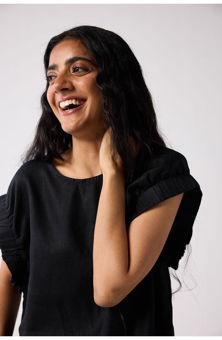 Reistor Top with Gathered Sleeve Detail, Alternate, color, Black