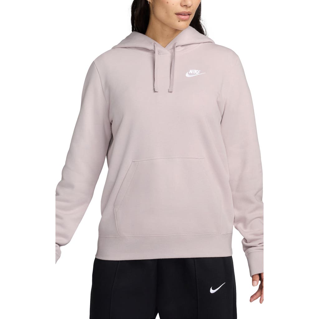 Nike Sportswear Club Fleece Hoodie