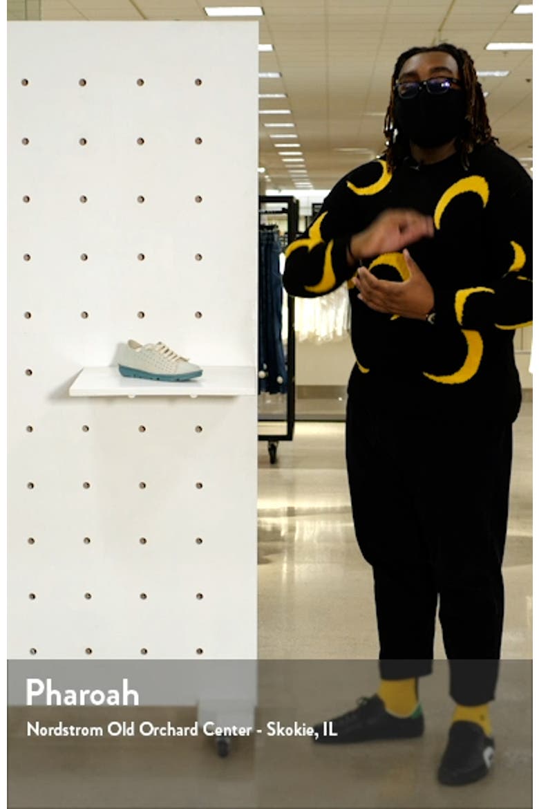Slip-On Sneaker video