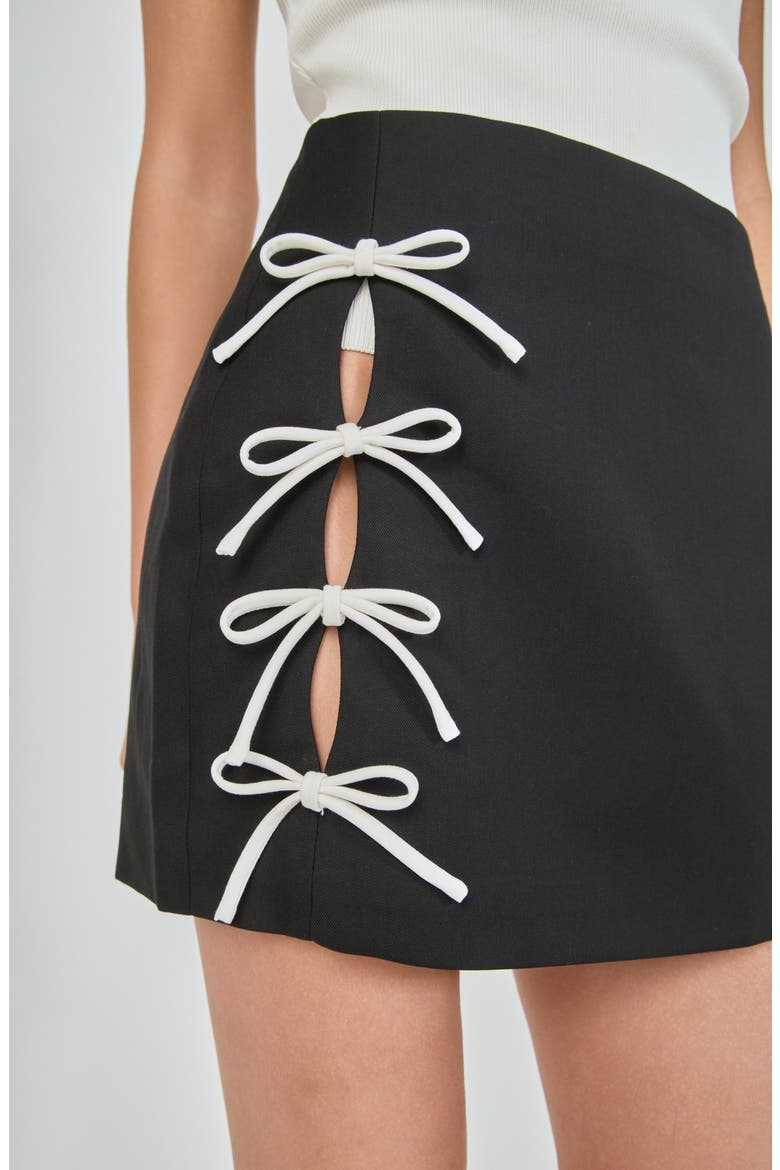 Bow Cutout Miniskirt, Alternate, color, BLACK/ IVORY