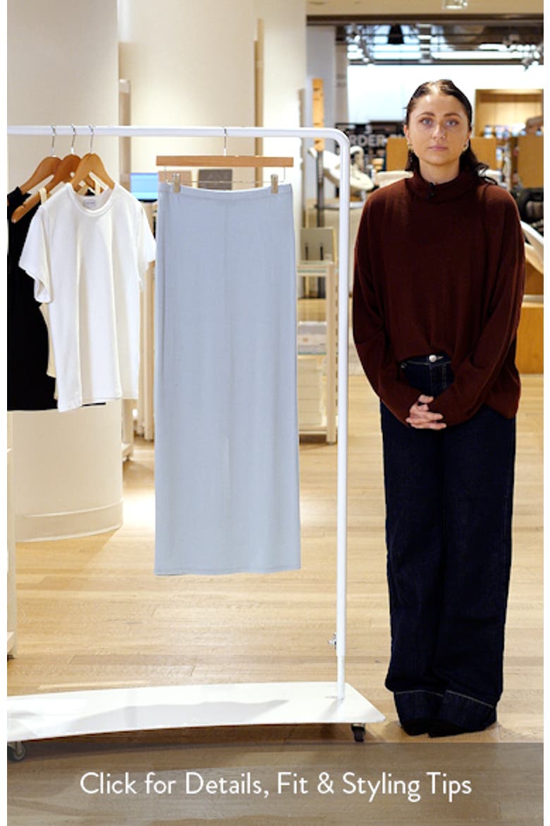 Eloise Back Slit Maxi Skirt video