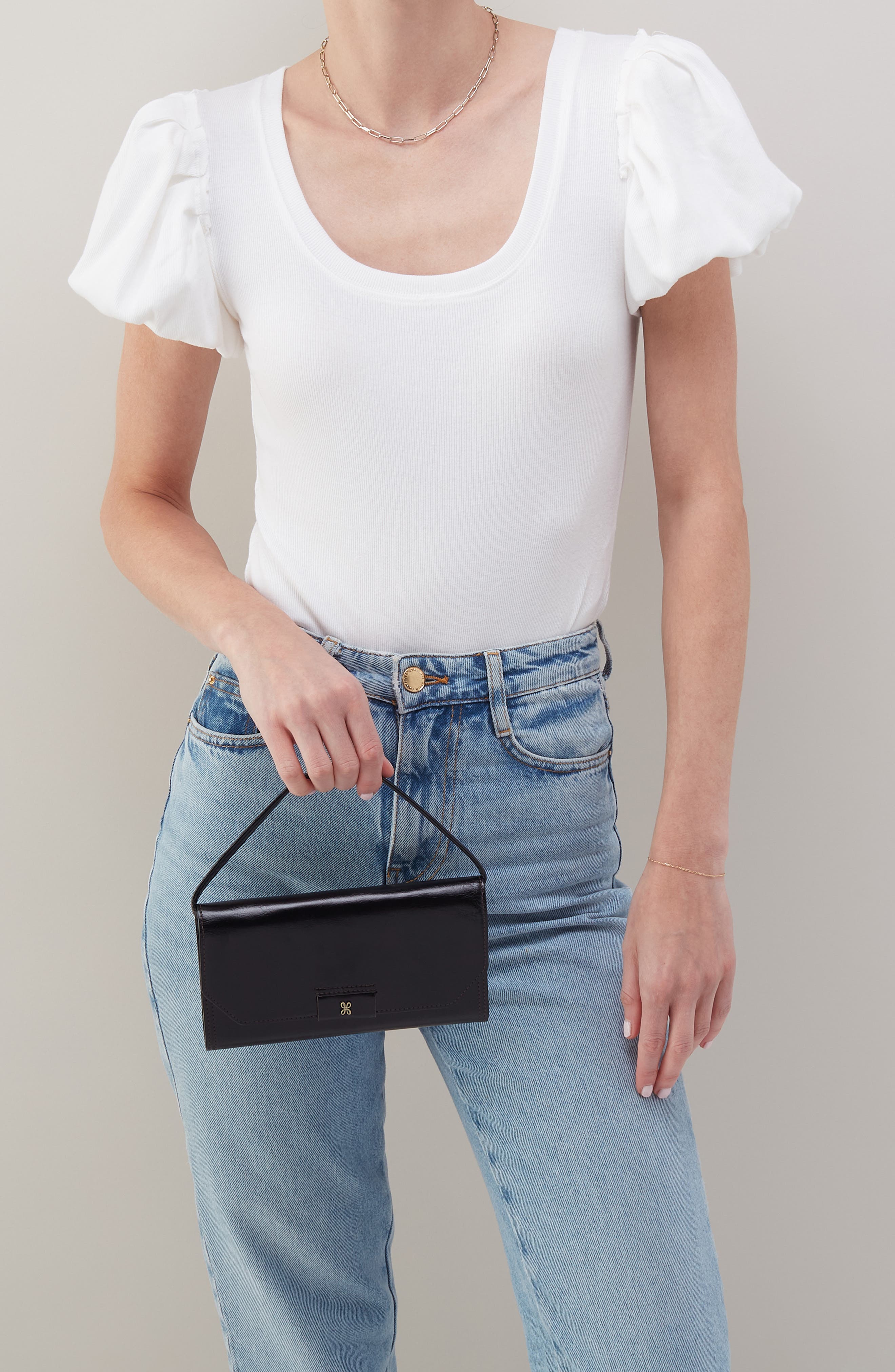 HOBO Romy Leather Wallet Crossbody, Alternate, color, Black