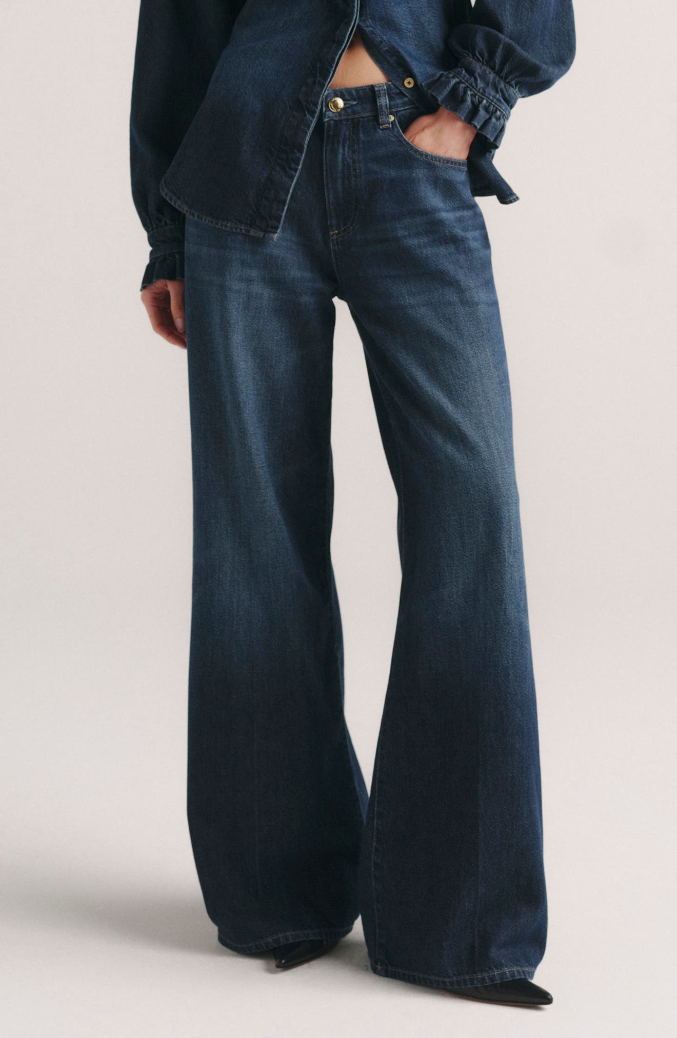 selected FALL BLUES AURA