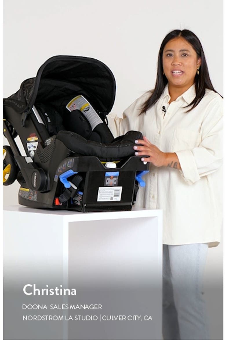 x Vashtie Convertible Infant Car Seat/Compact Stroller System with