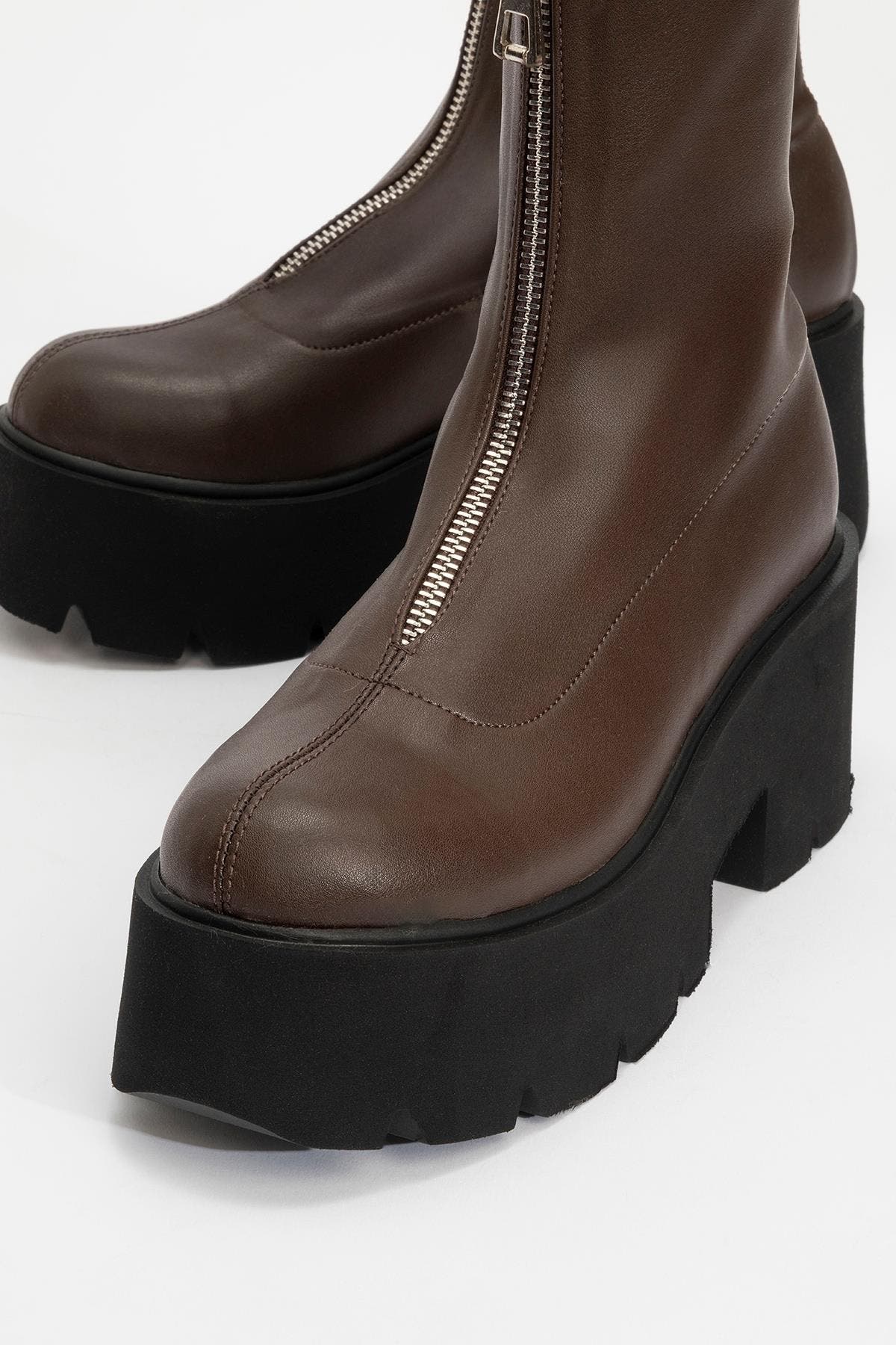 Ovil Platform Zip Boot, Alternate, color, Brown