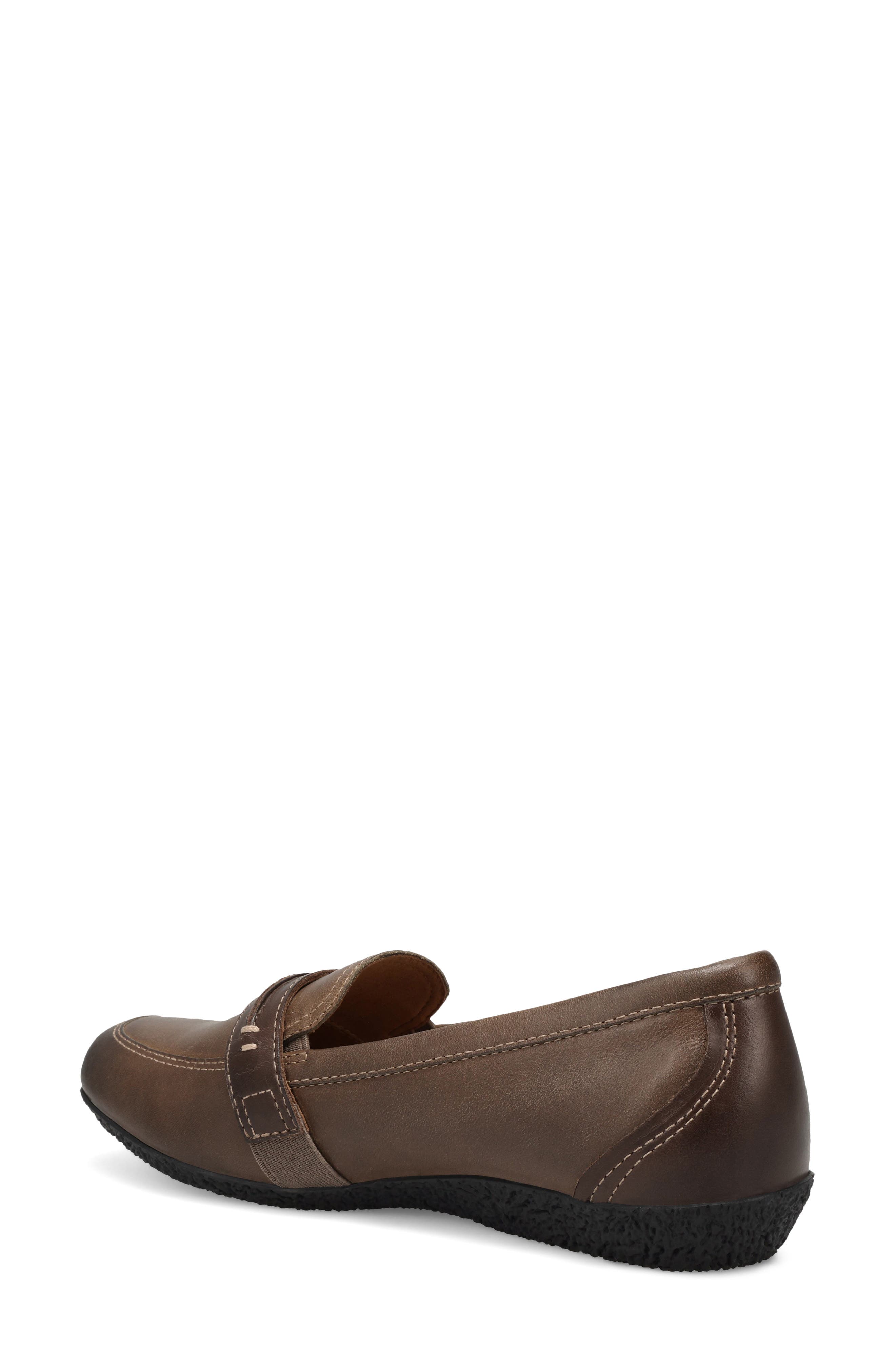 Gabby Loafer, Alternate, color, DARK OLIVE/ MOCHA MULTI