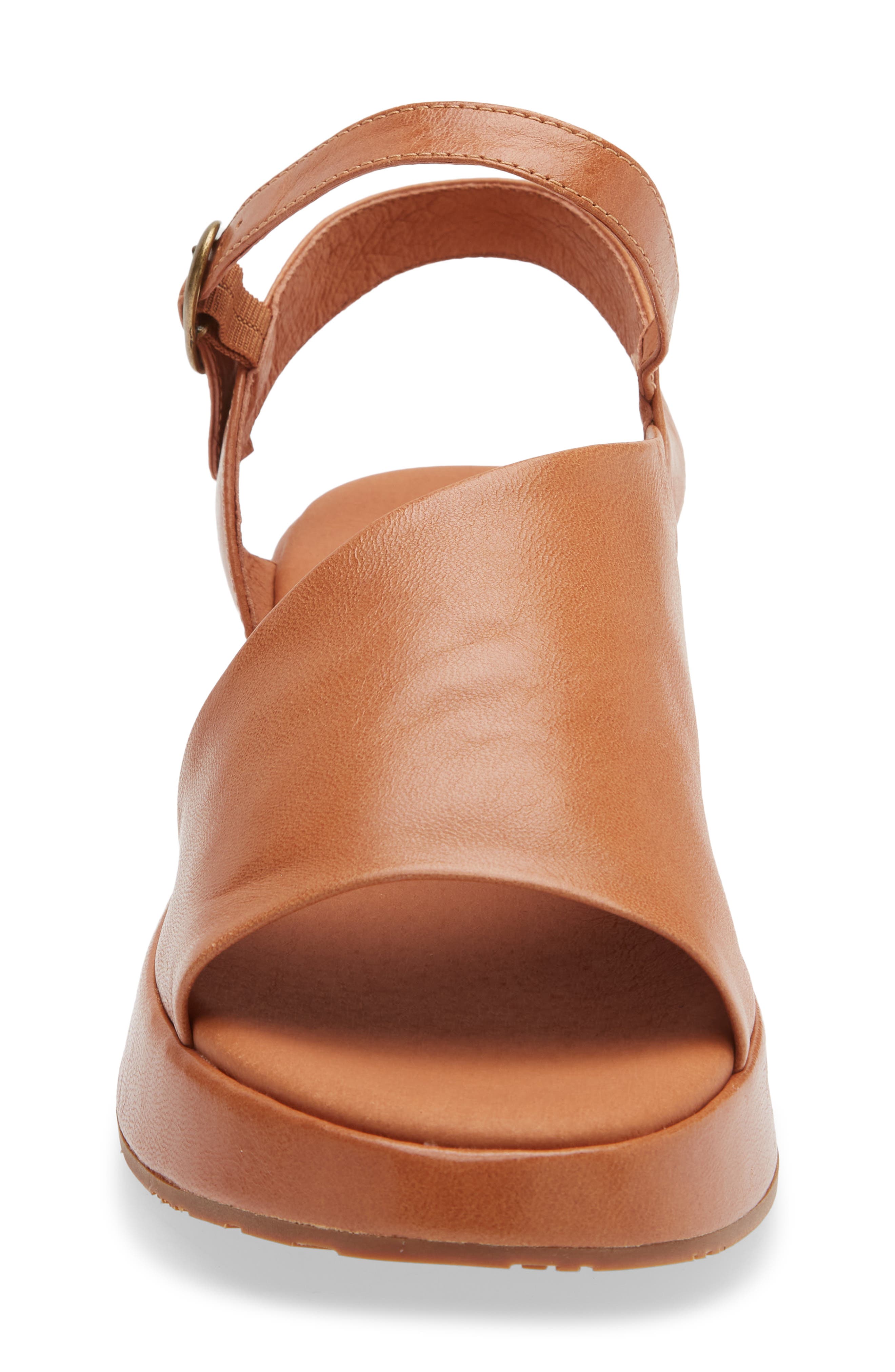 Chocolat Blu Etta Platform Wedge Sandal, Alternate, color, Camel Leather
