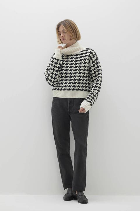 Iris Houndstooth Cashmere Turtleneck